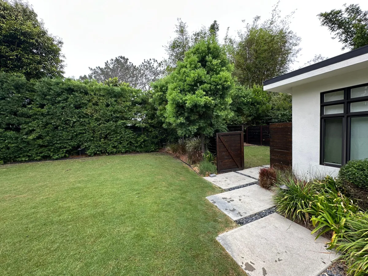 Concrete outdoor hardscaping